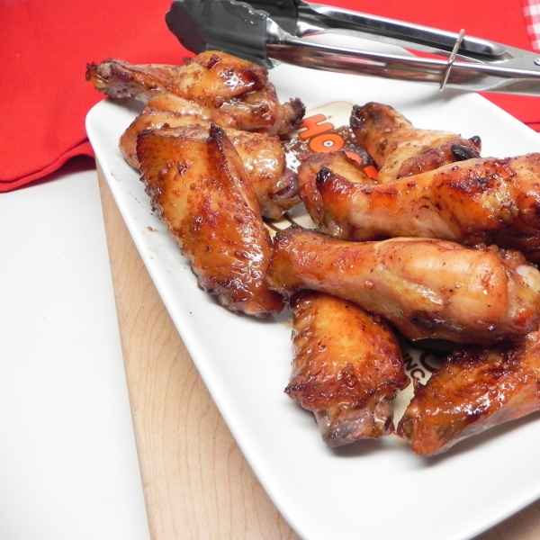 Garlic-Molasses Chicken Wings