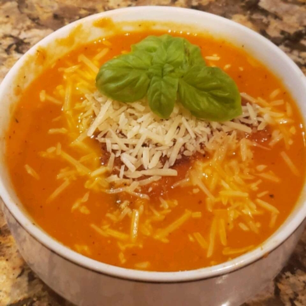 Garden-Fresh Tomato Soup