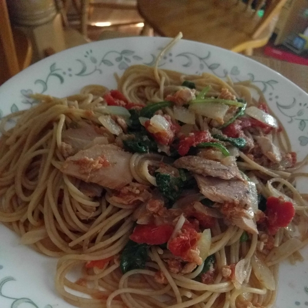 Pasta with Tuna Sauce