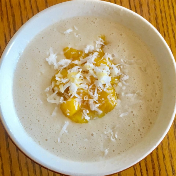 Oat Pudding with Mango and Coconut