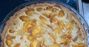 Peach Pie with Sour Cream