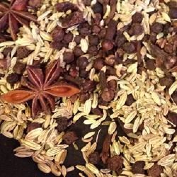 Chinese-Style Five Spice Rub