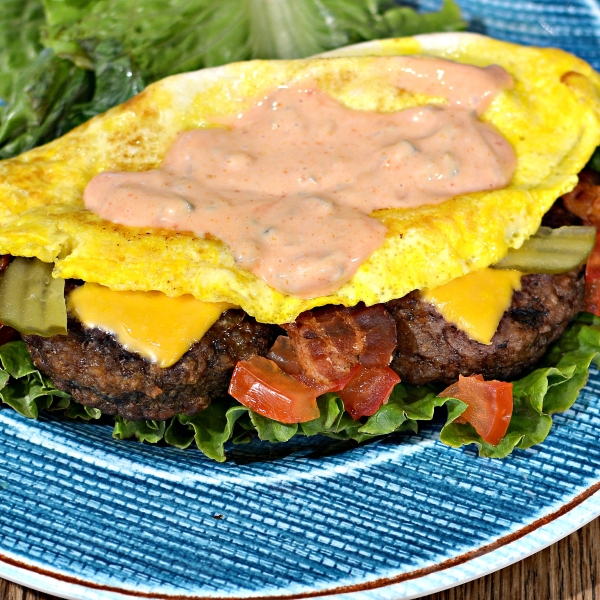 Bacon Cheeseburger Omelet