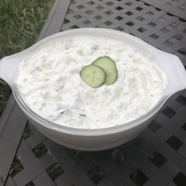 Molly's Mouthwatering Tzatziki Cucumber Sauce