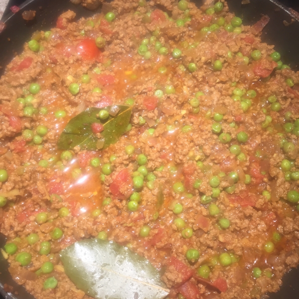 Kheema Matar (Beef and Pea Curry)