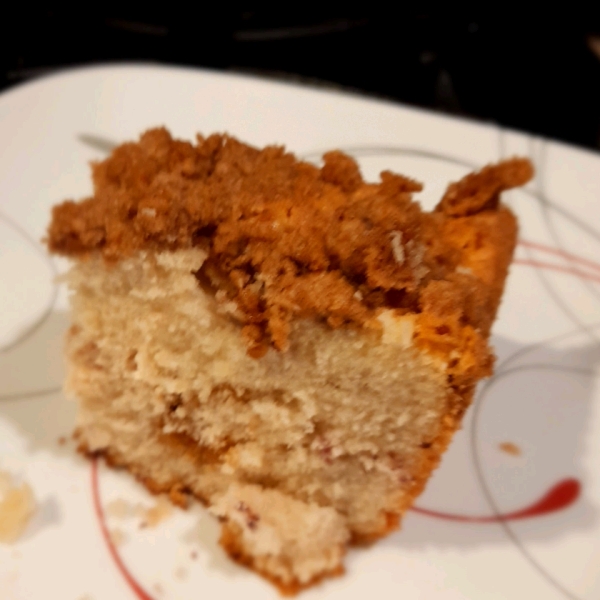 Cinnamon-Laced Coffee Cake