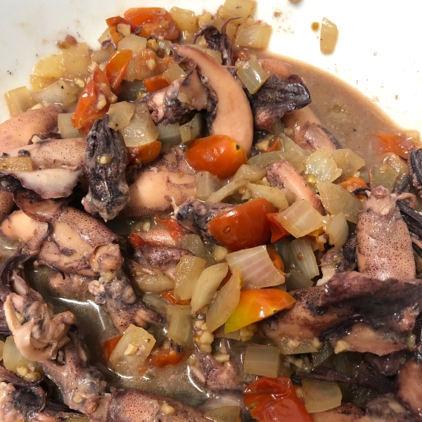 Adobong Pusit (Squid Adobo)