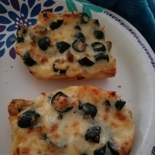 Cheese and Olive Bread