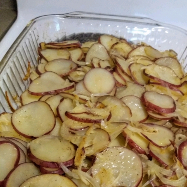 Candie's Easy Potato and Onion Dish