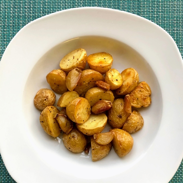 Garlic Roasted Potatoes