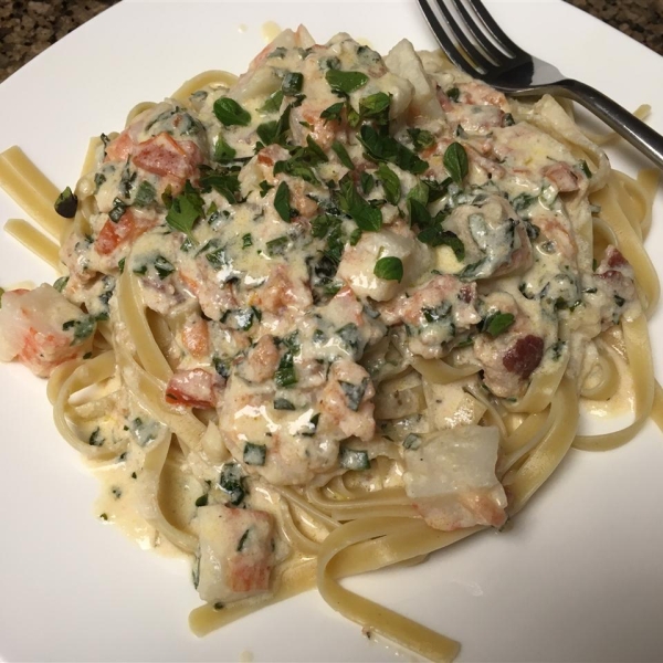 Shrimp Linguine with Tomatoes