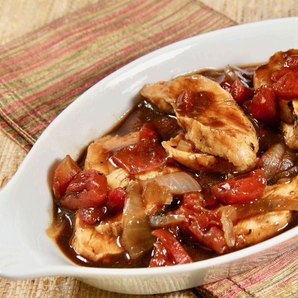 Grilled Chicken Breasts with Balsamic Sauce