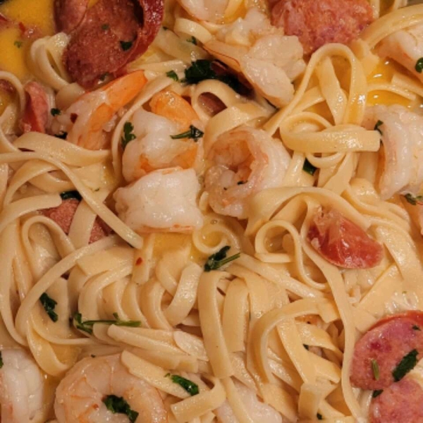 Scrumptious Shrimp Scampi Linguine