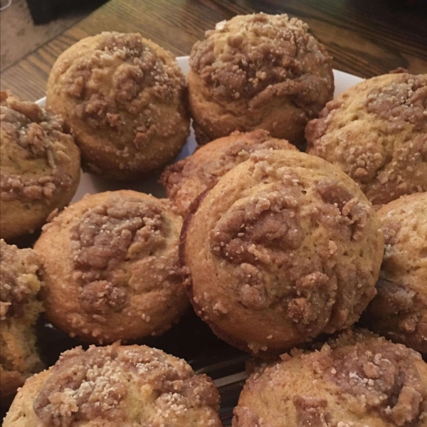 Pumpkin Muffins with Cinnamon Streusel Topping