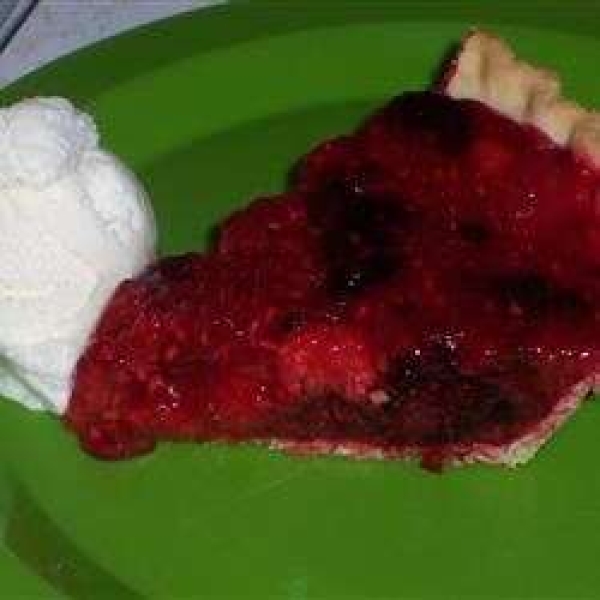 Maggie's Fresh Raspberry Pie