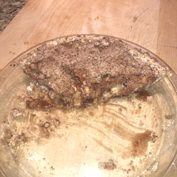 Snickerdoodle-Crusted Apple Pie