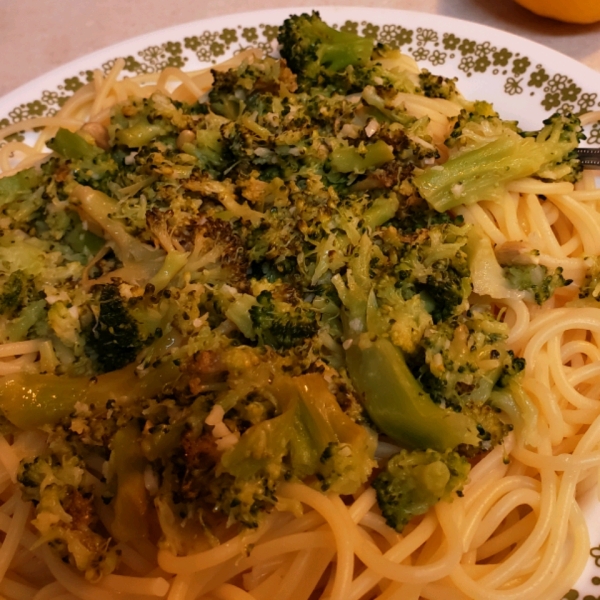 Easy Lemon and Garlic Broccoli