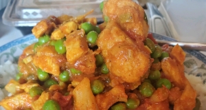 Vegetarian Indian Cauliflower and Pea Curry