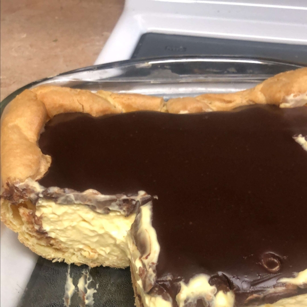 Eclair Cake with Chocolate Ganache