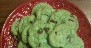 Chocolate Chip Cookies with Peppermint Extract