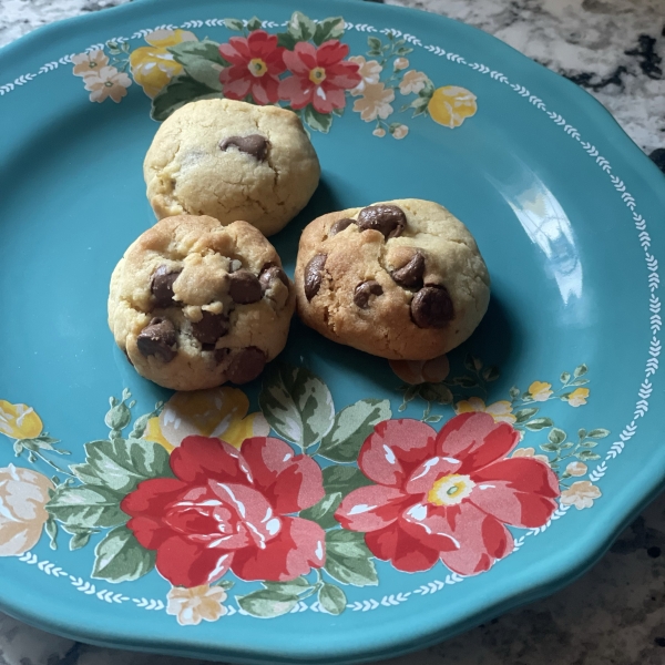 Mom's Chocolate Chip Cookies