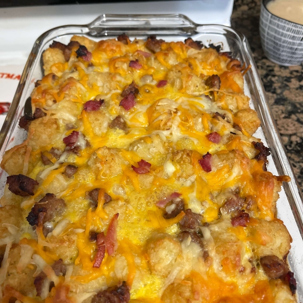 Tater Tot and Bacon Breakfast Casserole