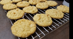 Chewy Coconut Cookies