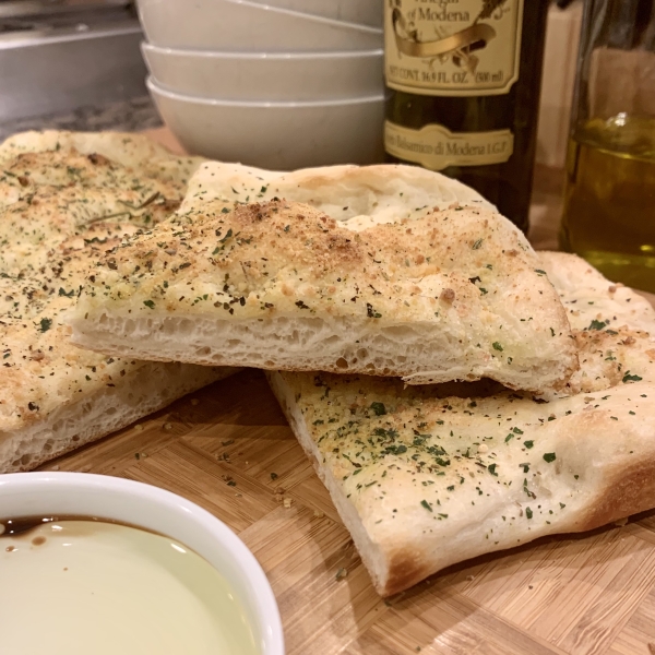 Deliciously Easy Garlic Herb Focaccia