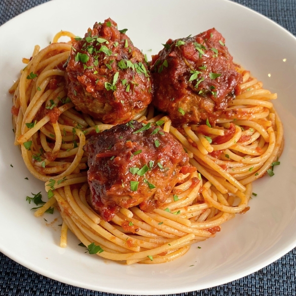 Vegan Spaghetti and (Beyond) Meatballs