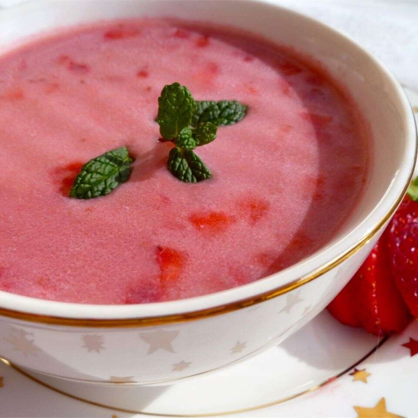 Strawberry Soup a la Kiev