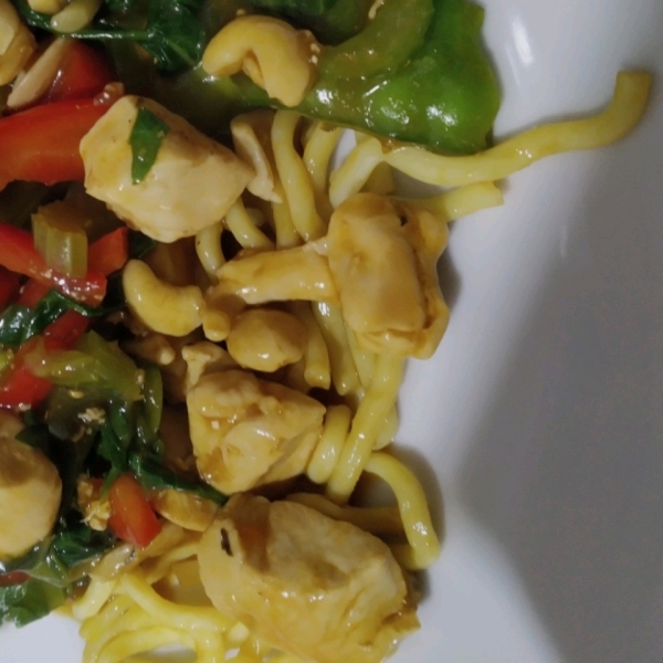 Cashew Chicken Stir-Fry