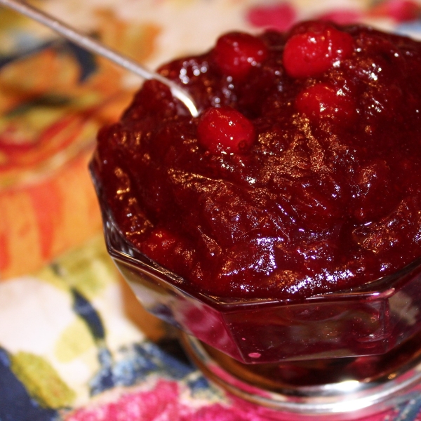 Apple Cider Cranberry Sauce