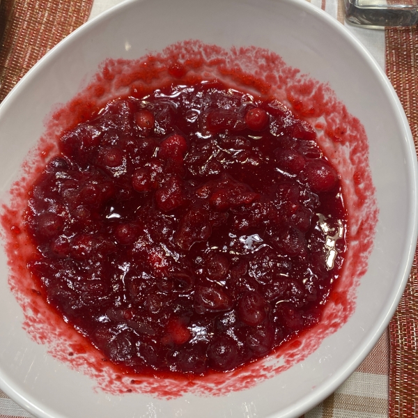 Apple Cider Cranberry Sauce