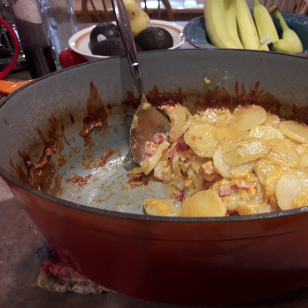 Scalloped Potatoes with Ham and Bacon