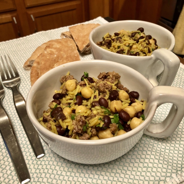 Middle Eastern Rice with Black Beans and Chickpeas