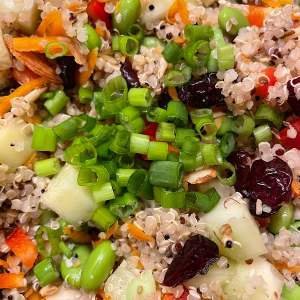 Easy Quinoa and Edamame Salad