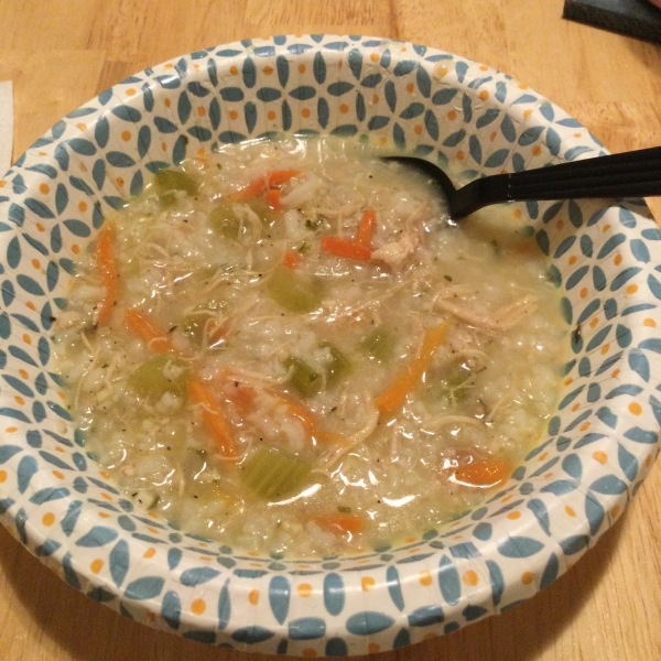 Hearty Chicken and Rice Soup