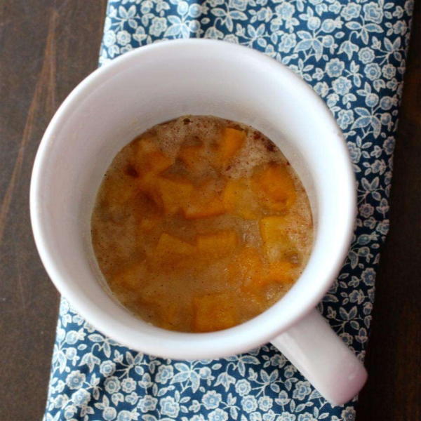 Peach Cobbler in a Mug