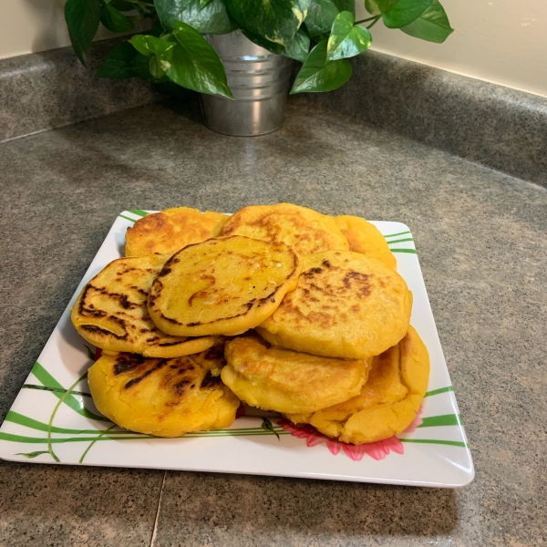 Basic Cheese Pupusas