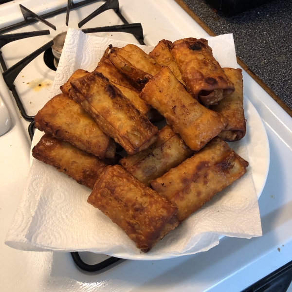 Lumpia Filipino Shrimp And Pork Egg Rolls Recipe Easy Cook Find