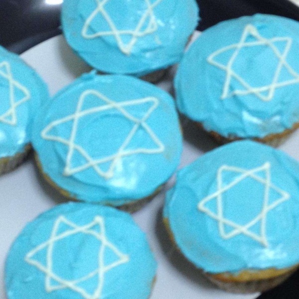 Halfway Healthy Hanukkah Cupcakes