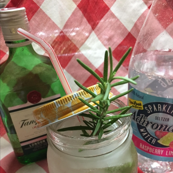 Rosemary-Ginger Cocktail