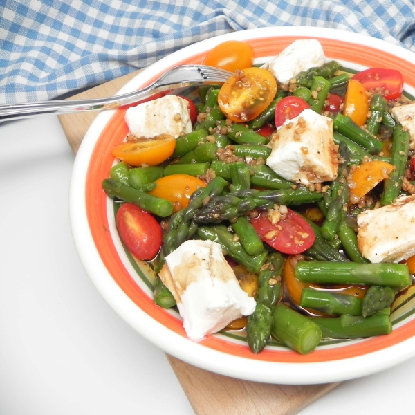 Asparagus and Tomato Salad with Goat Cheese