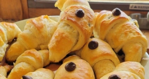 Traditional Layered French Croissants