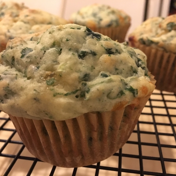 Cheesy Kale Muffins