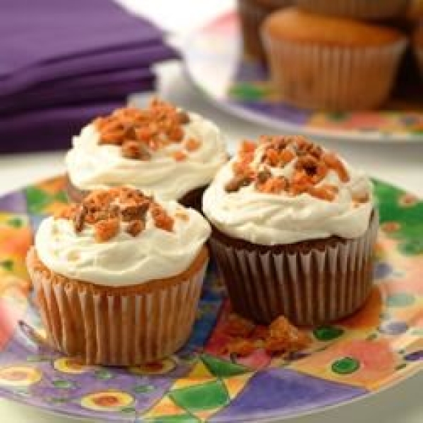 Butterfinger Cupcakes