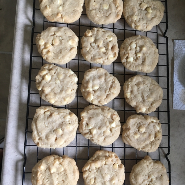 White Chocolate Macadamia Nut Cookies II