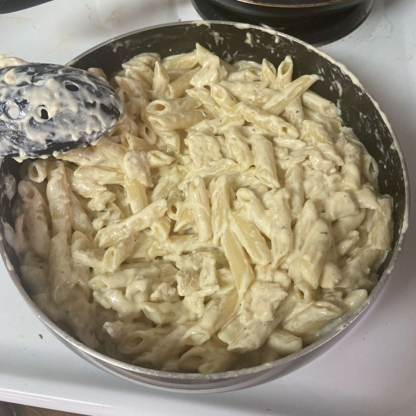 Better-Than-Olive Garden Alfredo Sauce