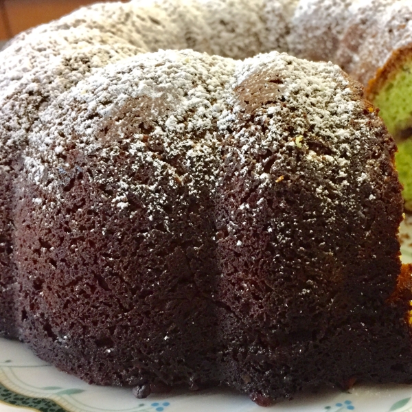 Pistachio Nut Bundt Cake