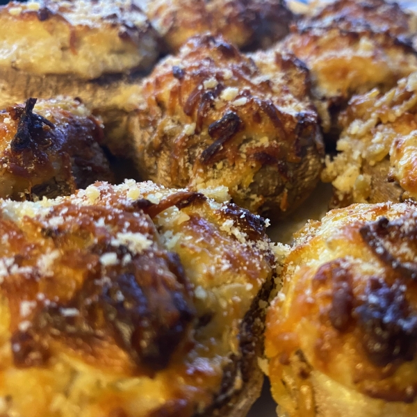 Mouth-Watering Stuffed Mushrooms